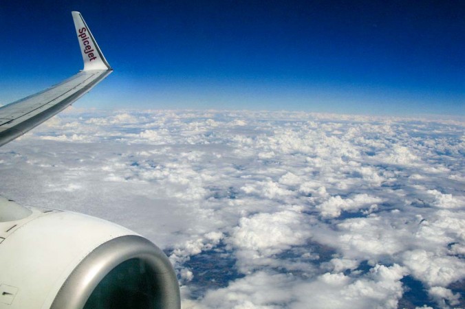 Почему удобнее путешествовать на самолете