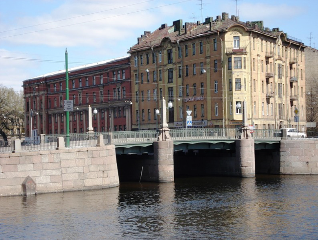 Мало-Калинкин мост в Санкт-Петербурге