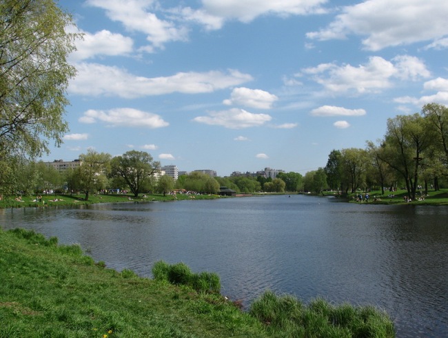 Муринский парк в Санкт-Петербурге