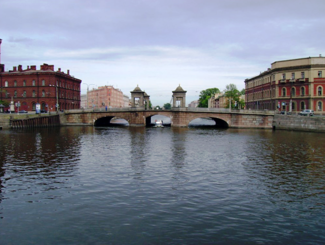 Старо-Калинкин мост в Санкт-Петербурге