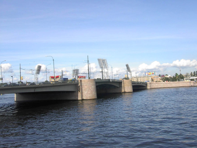 Тучков мост в Санкт-Петербурге
